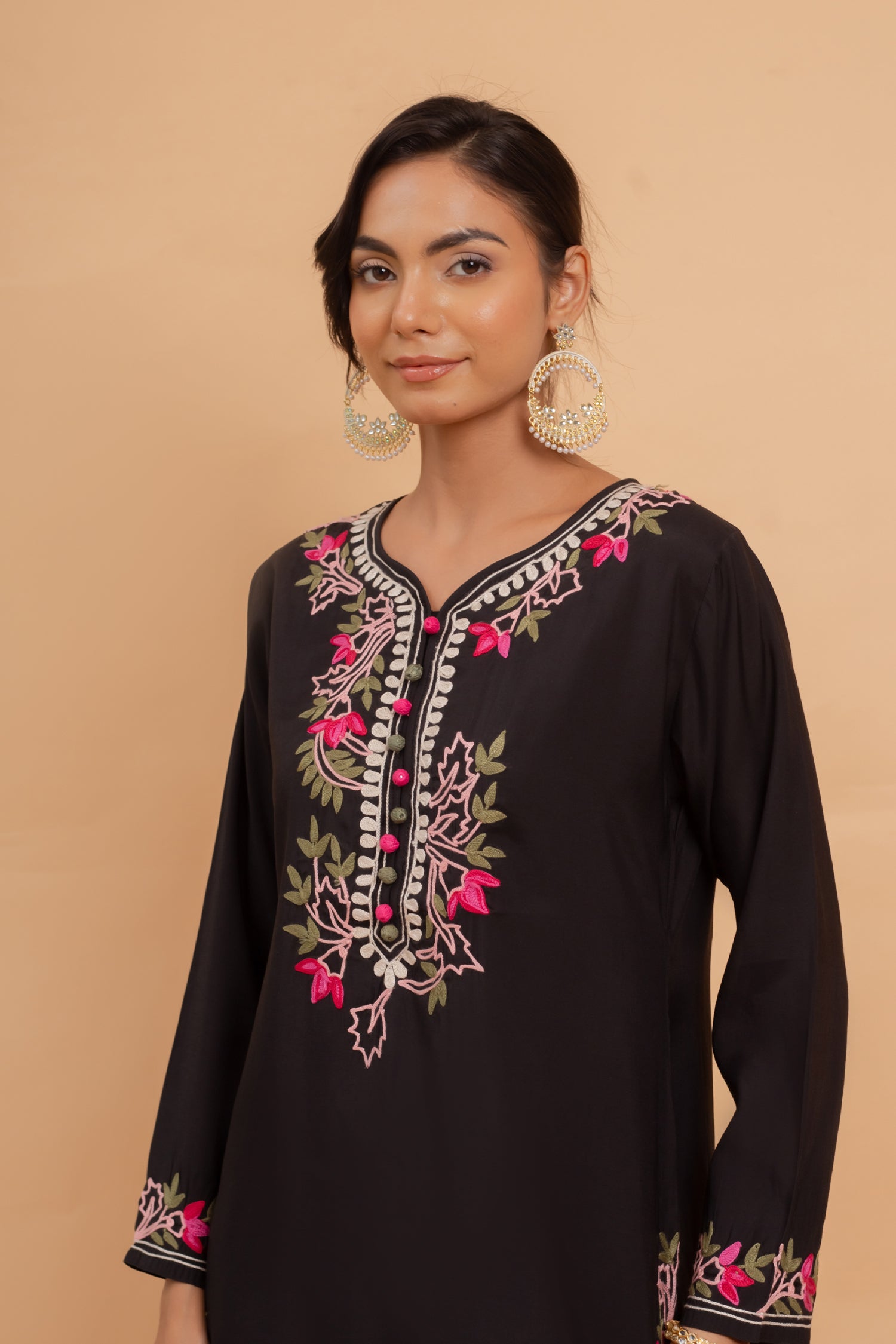 Falak Kashmiri Long Kurta In Black Muslin With Aari