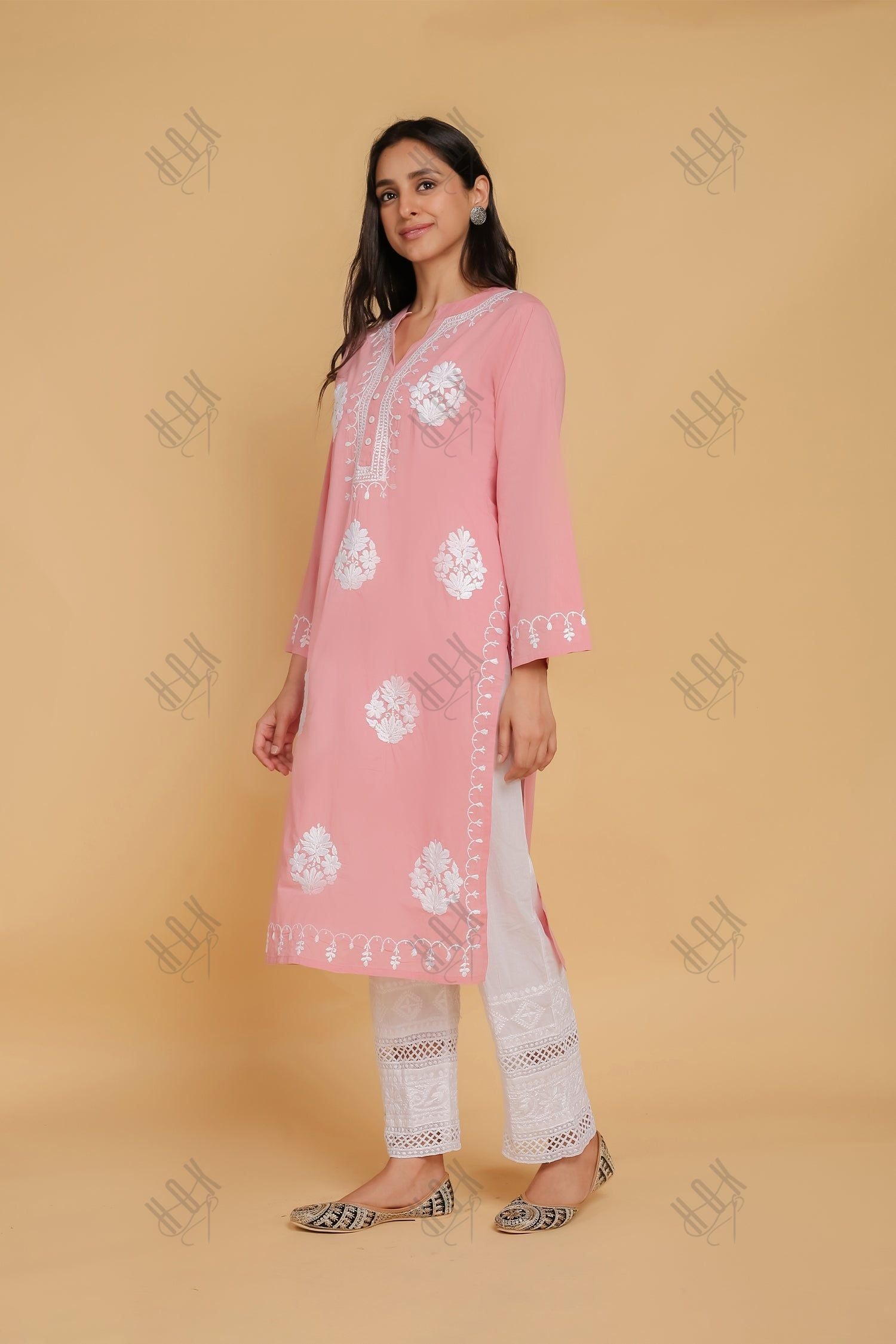 Saba Chikankari Long Kurta In Cotton - Pink