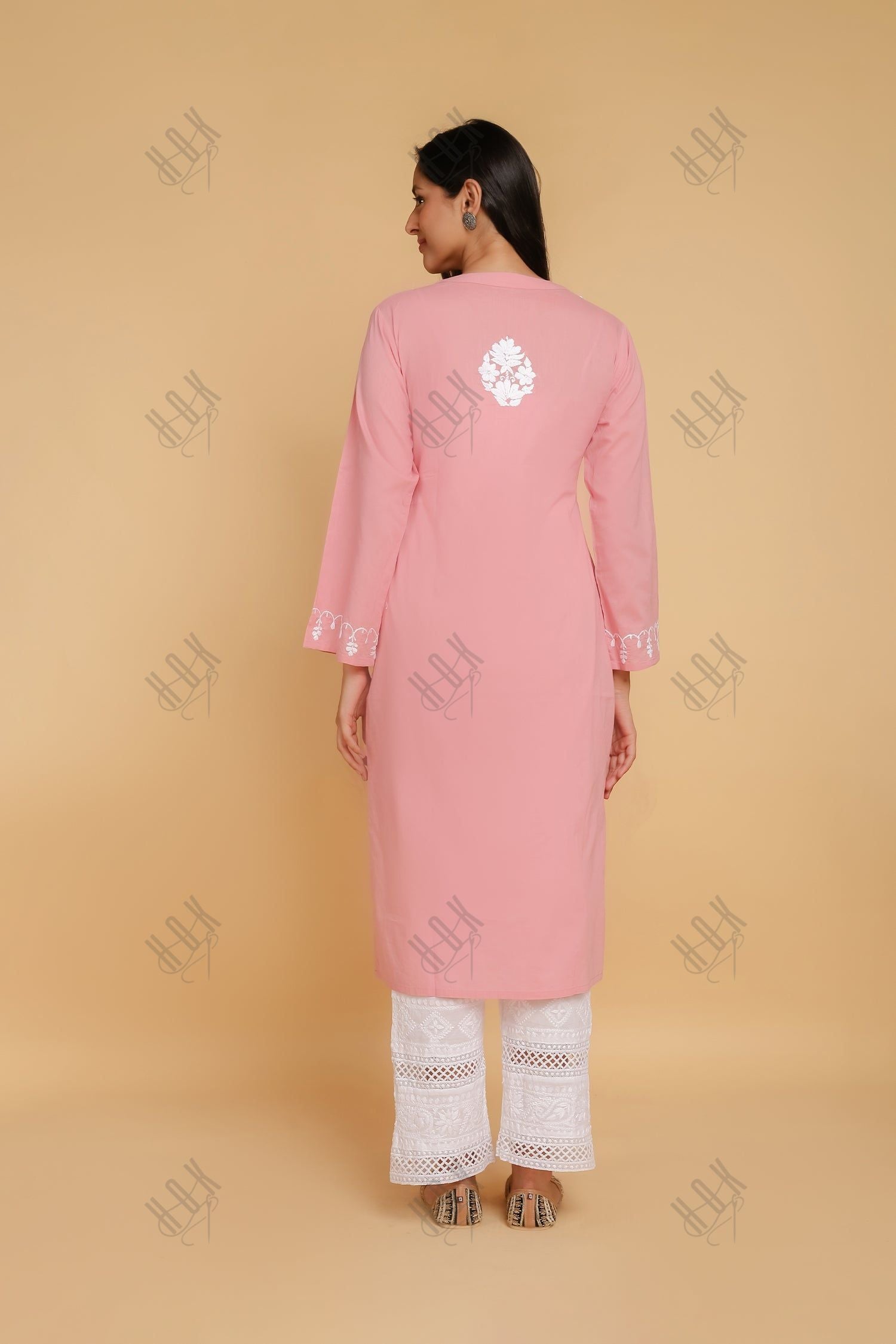 Saba Chikankari Long Kurta In Cotton - Pink