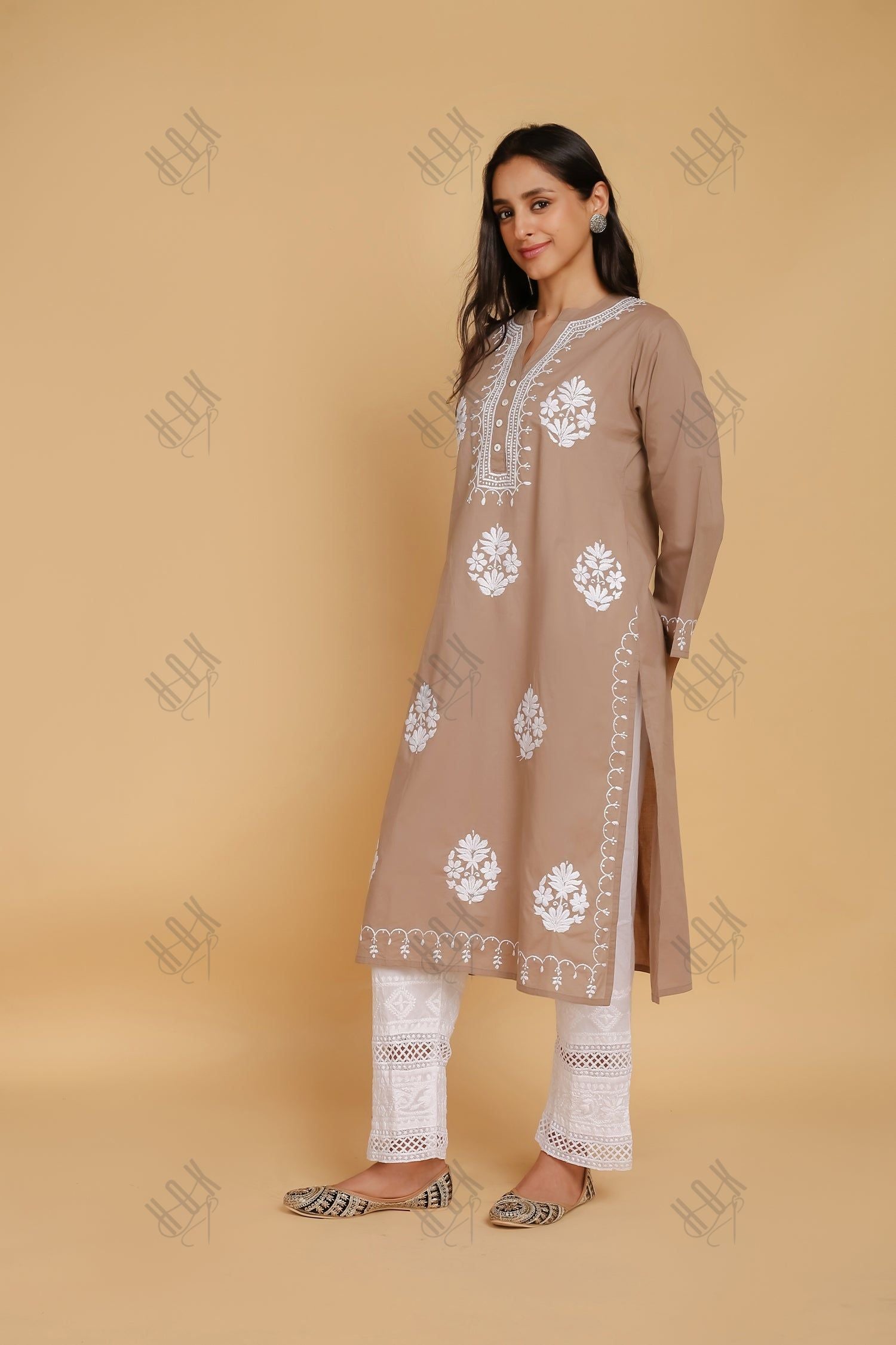 Saba Chikankari Long Kurta In Cotton - Beige