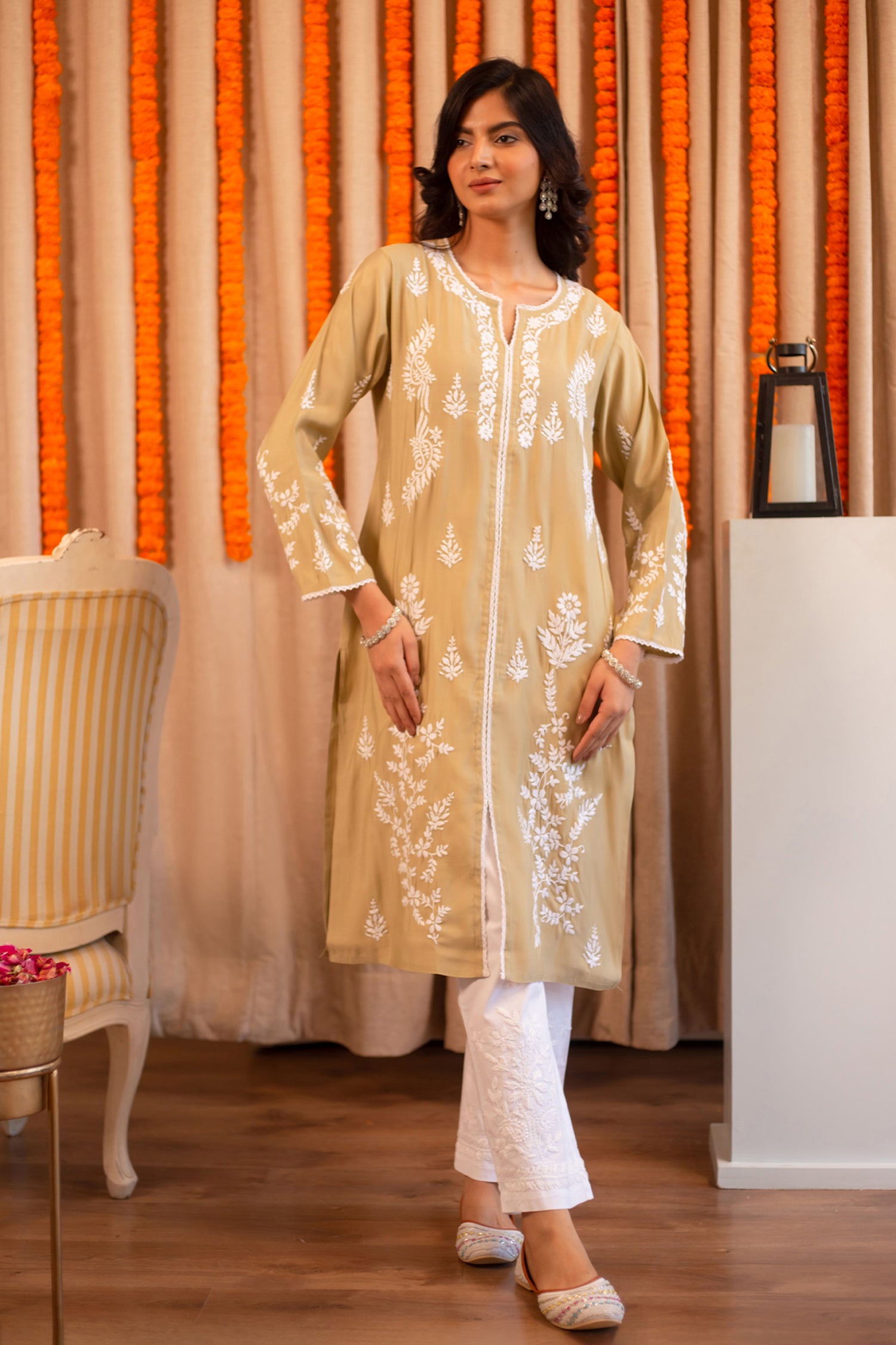 Saba Chikankari Long Kurta In Muslin - Beige