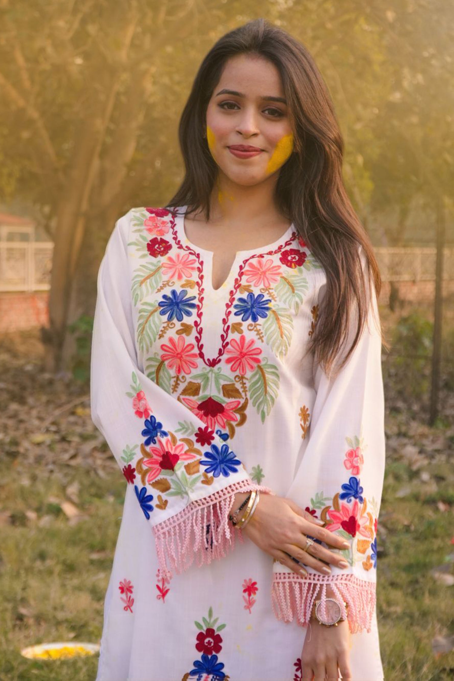 Falak Kashmiri Long Kurta - White