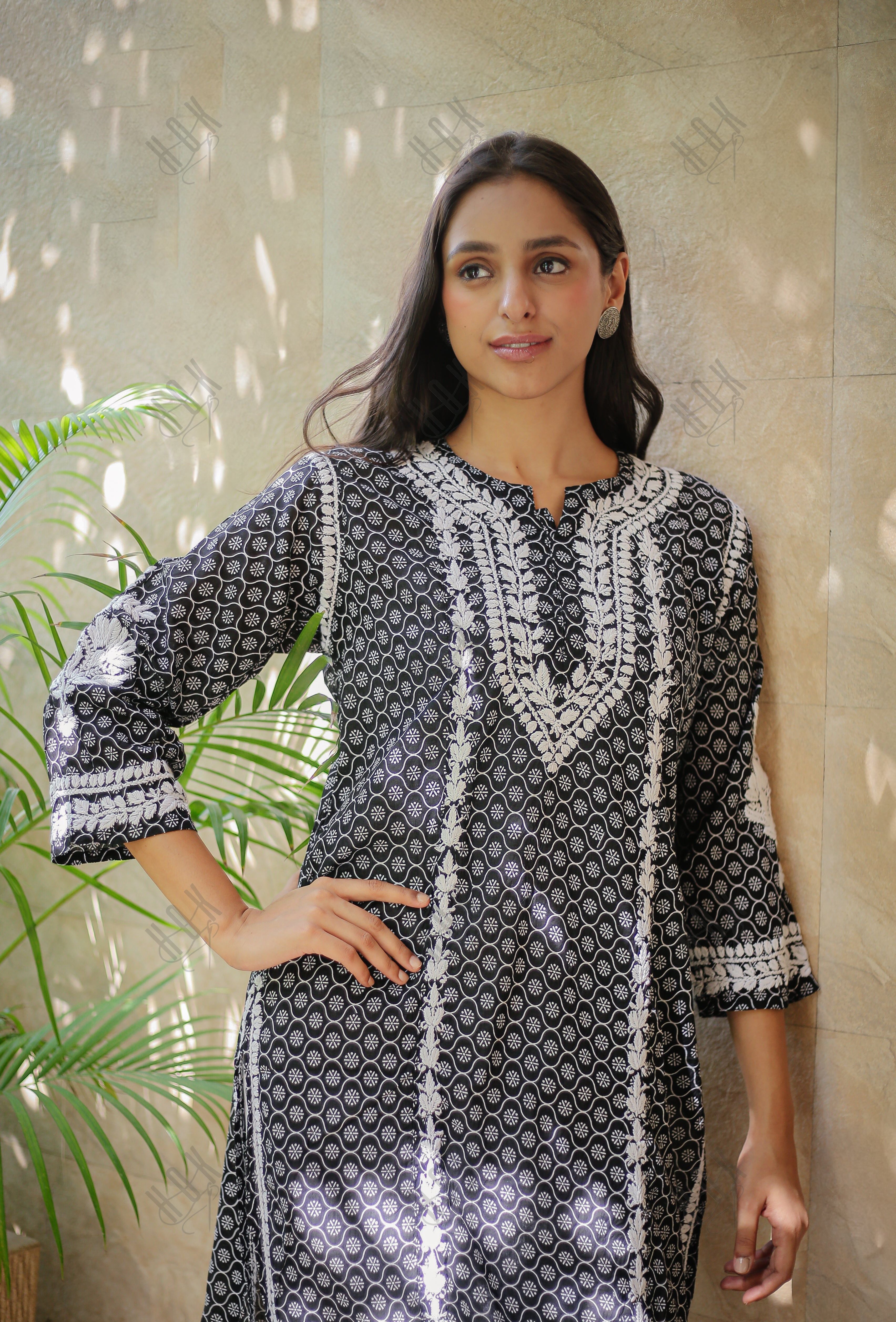 Saba Chikankari Kurta in Mul cotton in Black With White