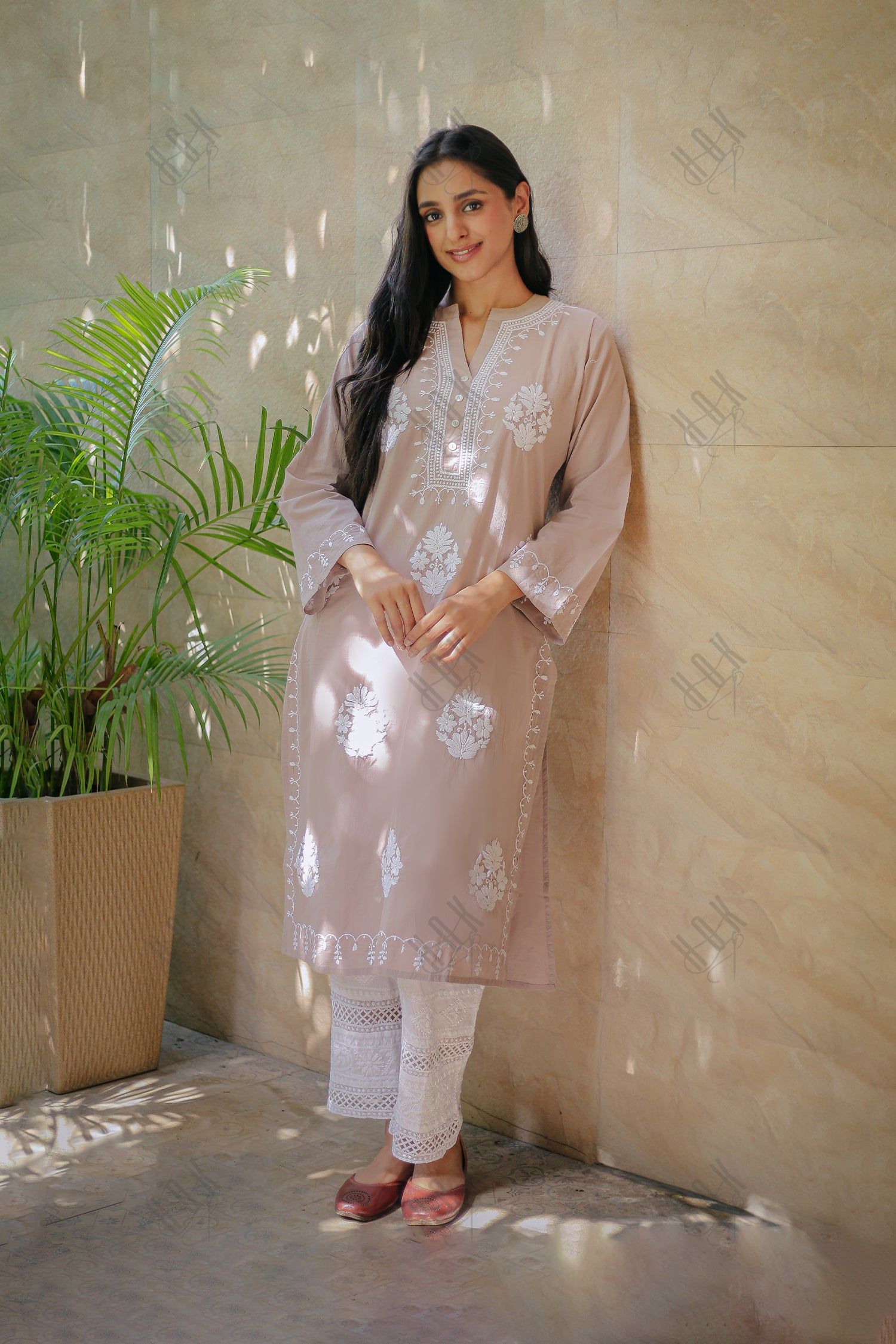 Saba Chikankari Kurta In Cotton - Lilac