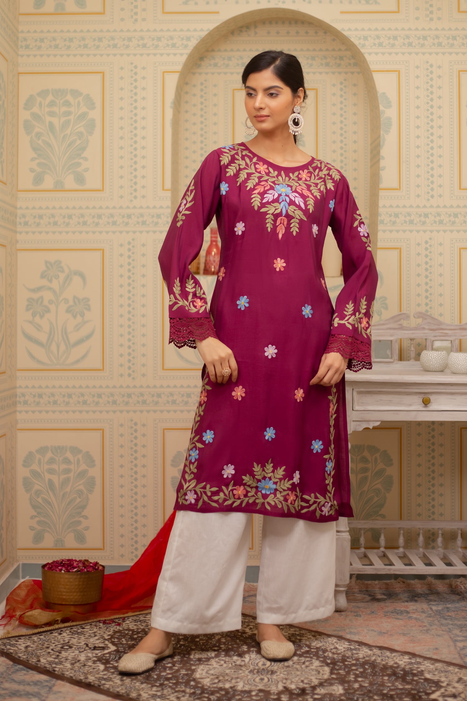 Falak Kashmiri Long Kurta In Burgundy Muslin With Aari