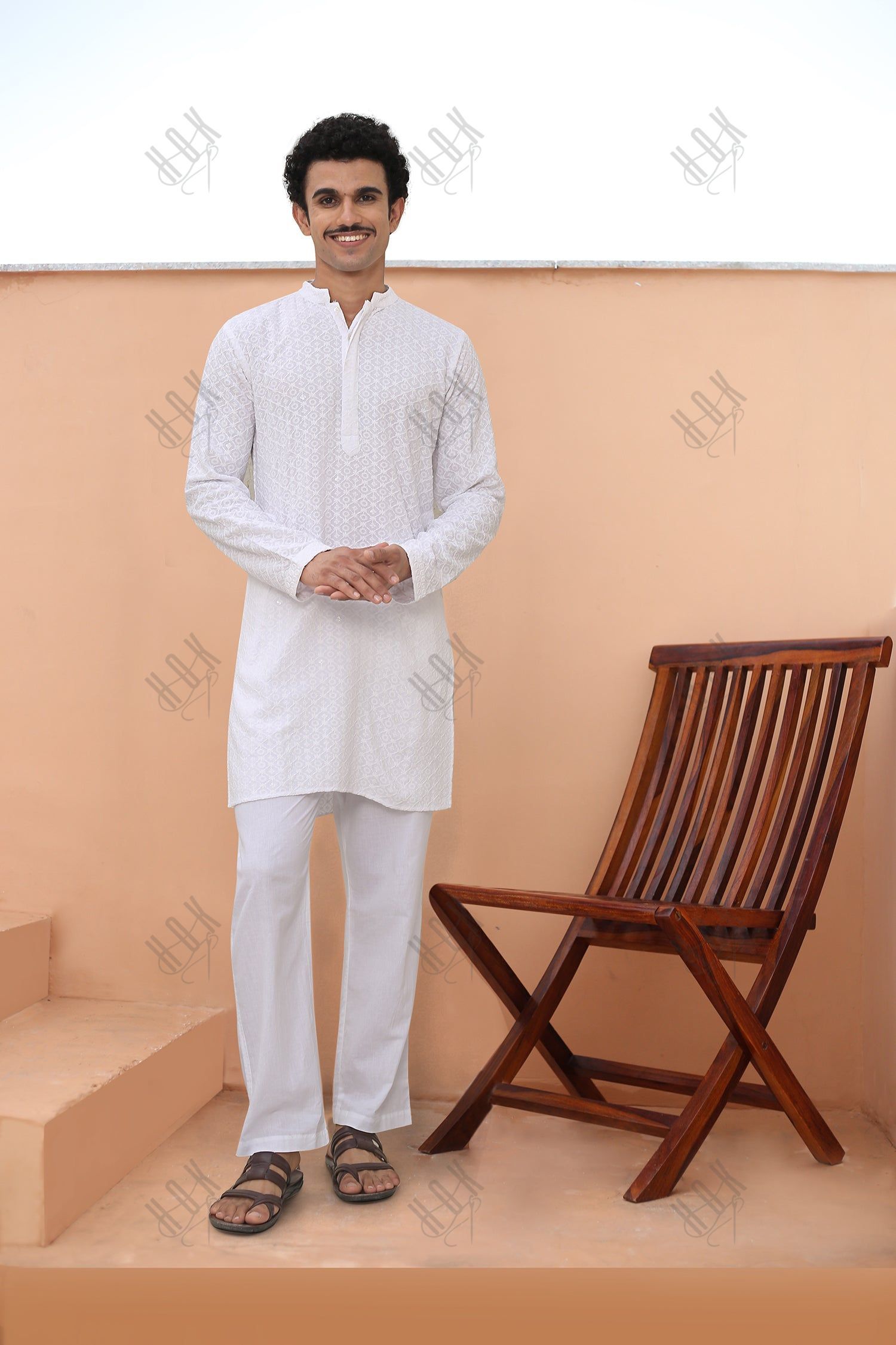 Men's Kurta In  Chikankari Rayon   - White