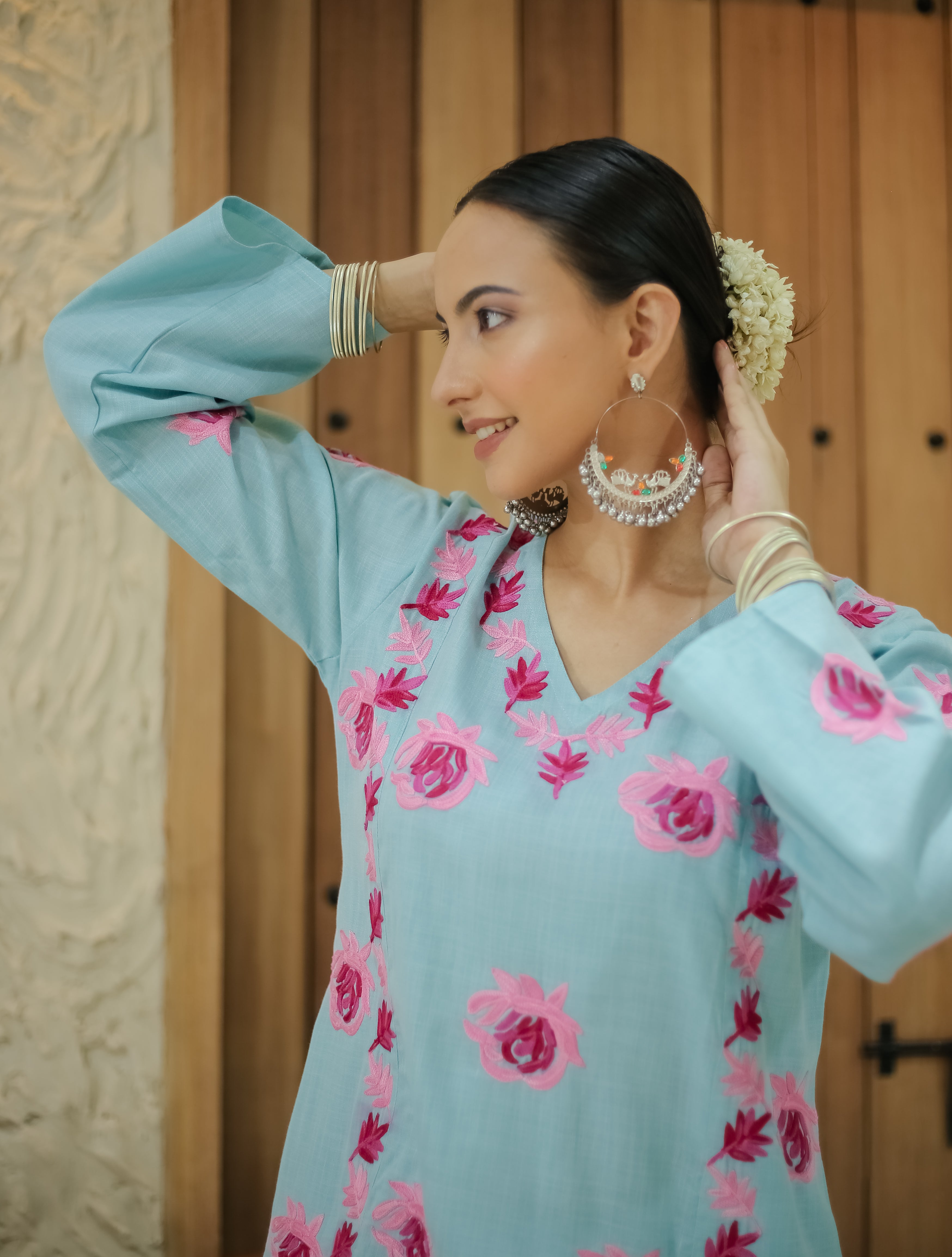 Falak Kashmiri Kurta Set  - Turquoise Blue with Pink