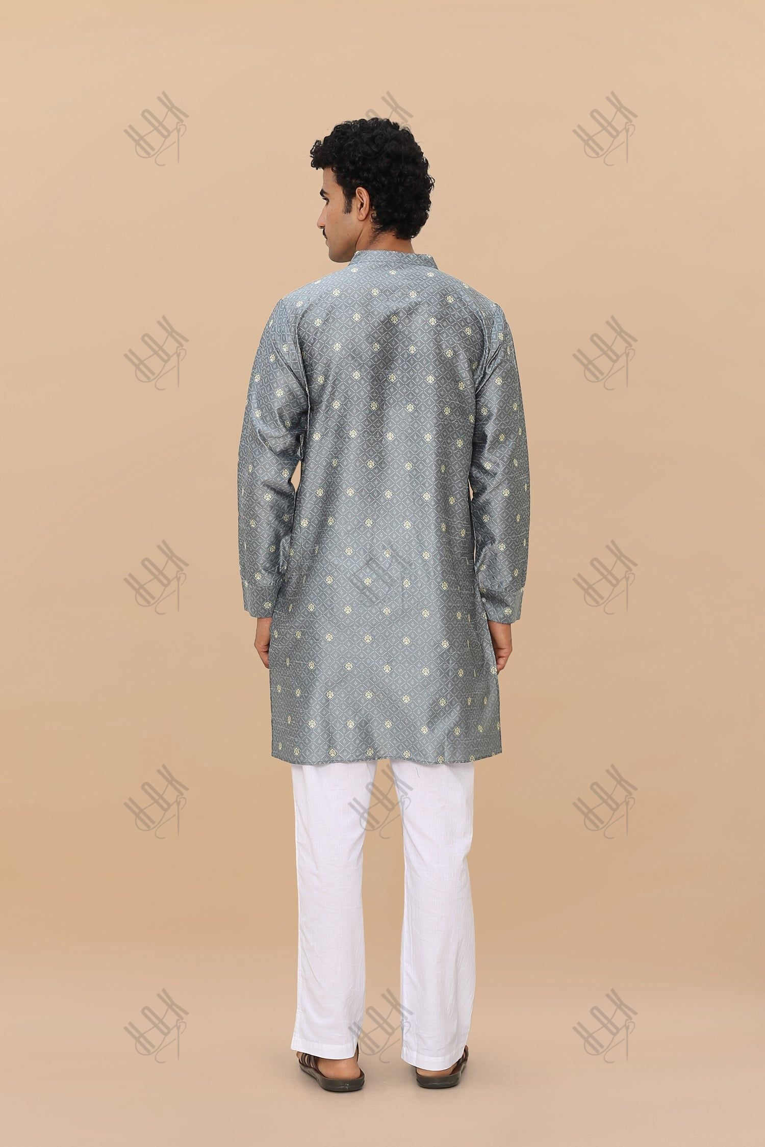 Men's Kurta In Jacquard Self  Grey