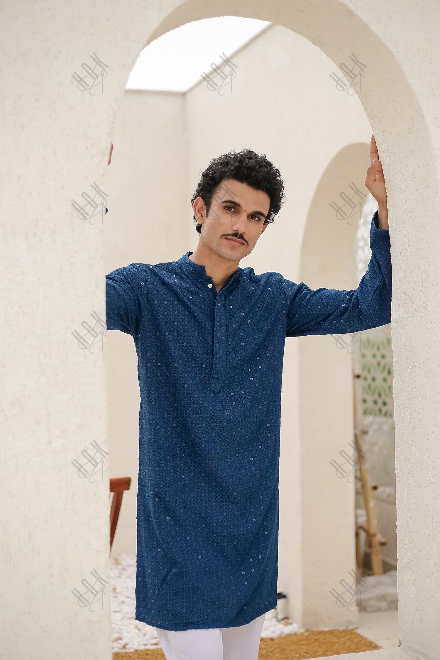 Men's Kurta In  Chikankari Rayon   - Blue