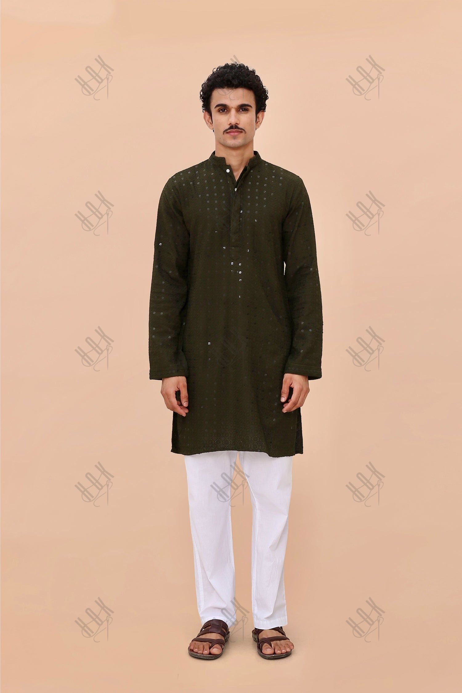 Men's Kurta In  Chikankari Rayon   - Green