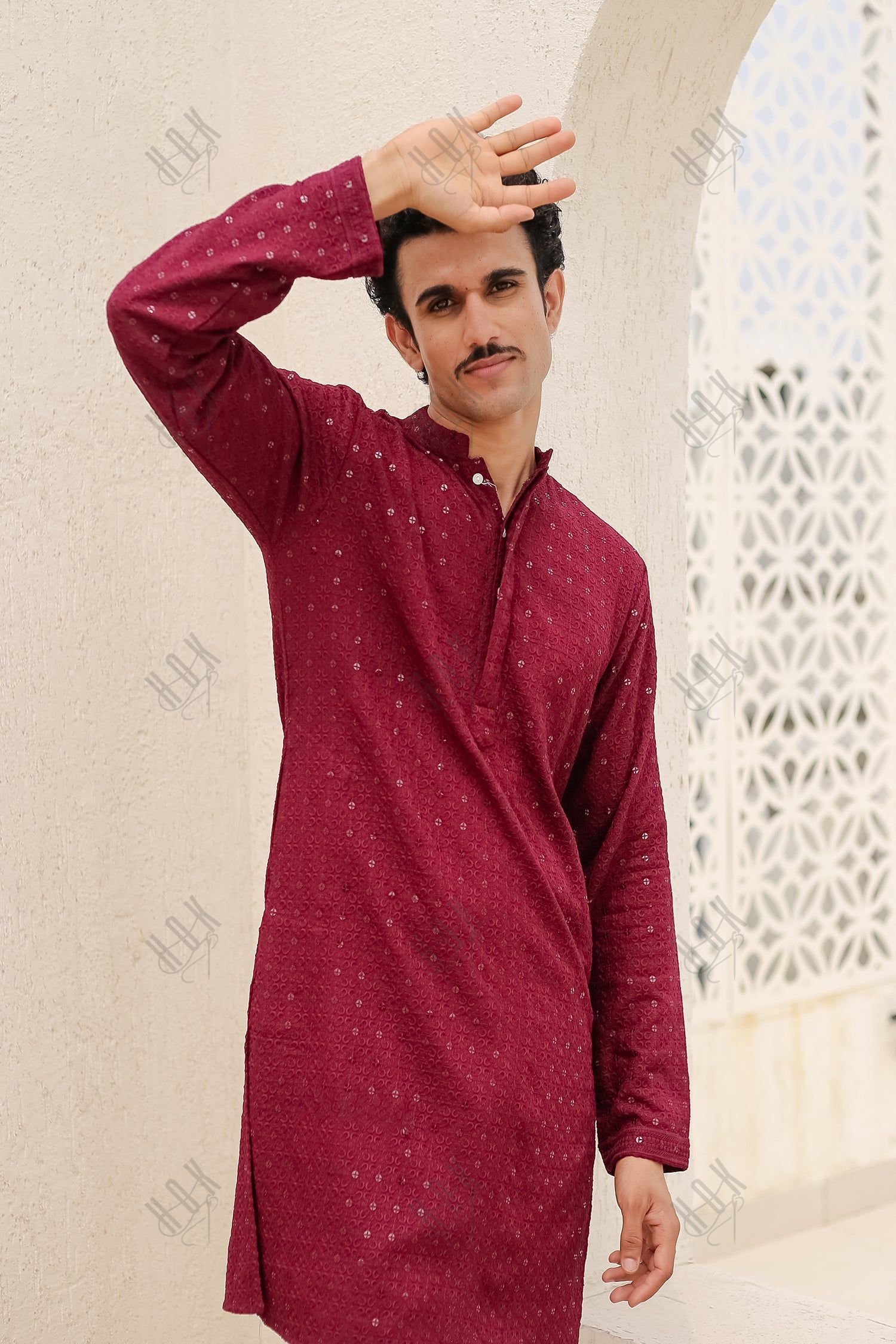 Men's Kurta In  Chikankari Rayon   - Wine