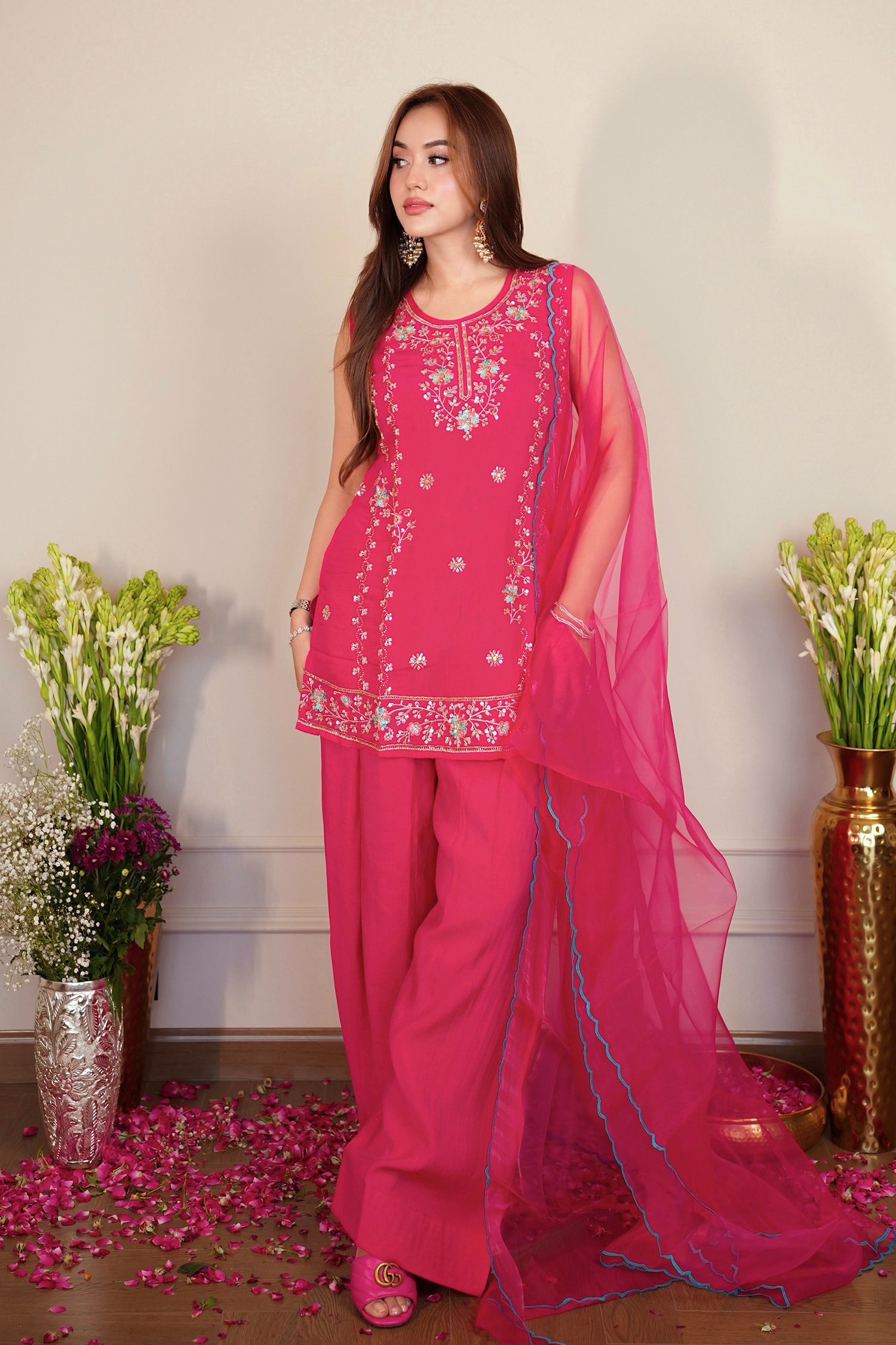 Mix Sequin Mul Chanderi Silk Embroidered Kurta Set - Pink