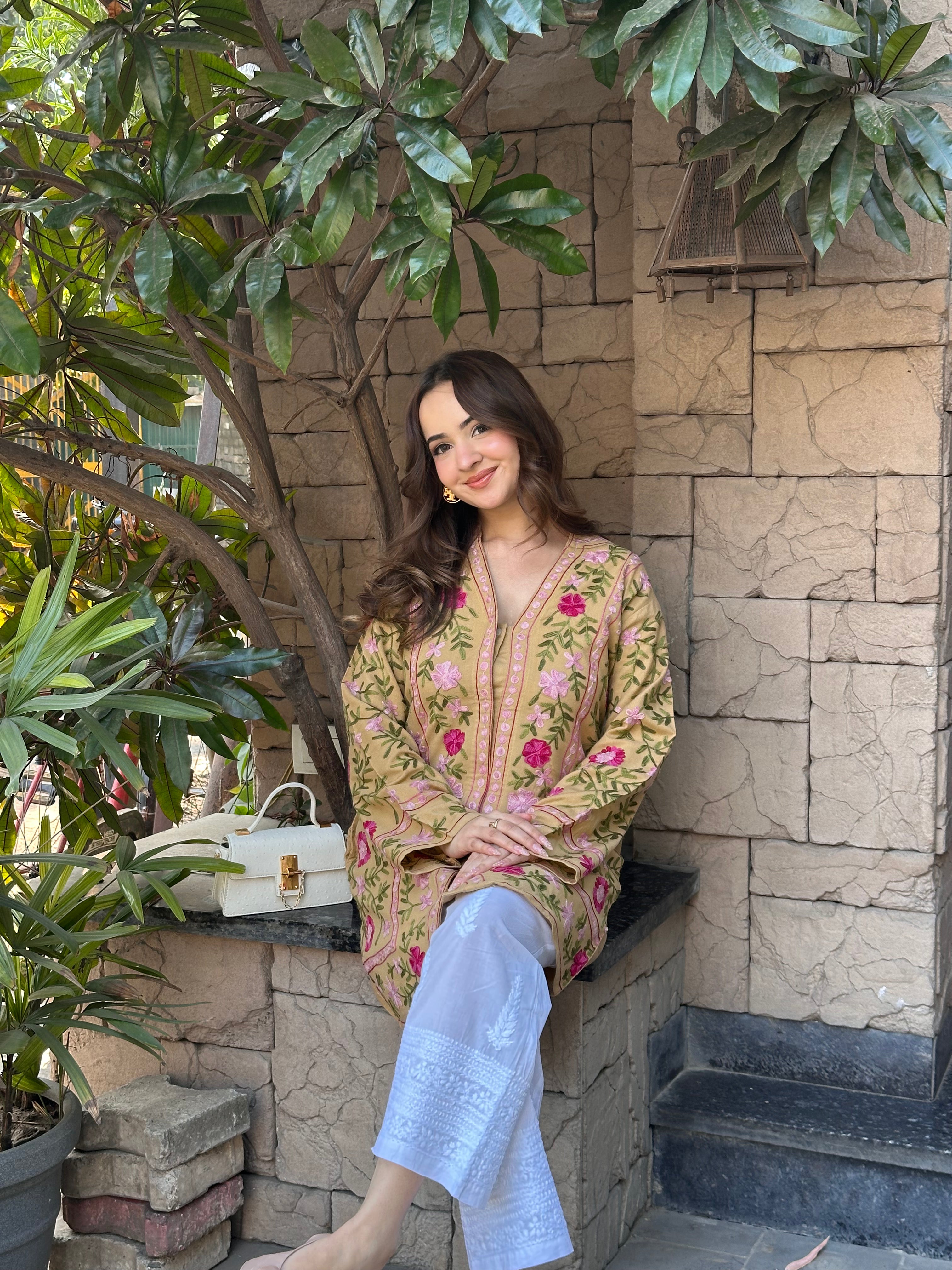 Bhavya in Cotton Kashmiri Aari Embroidered Jacket – Beige Floral