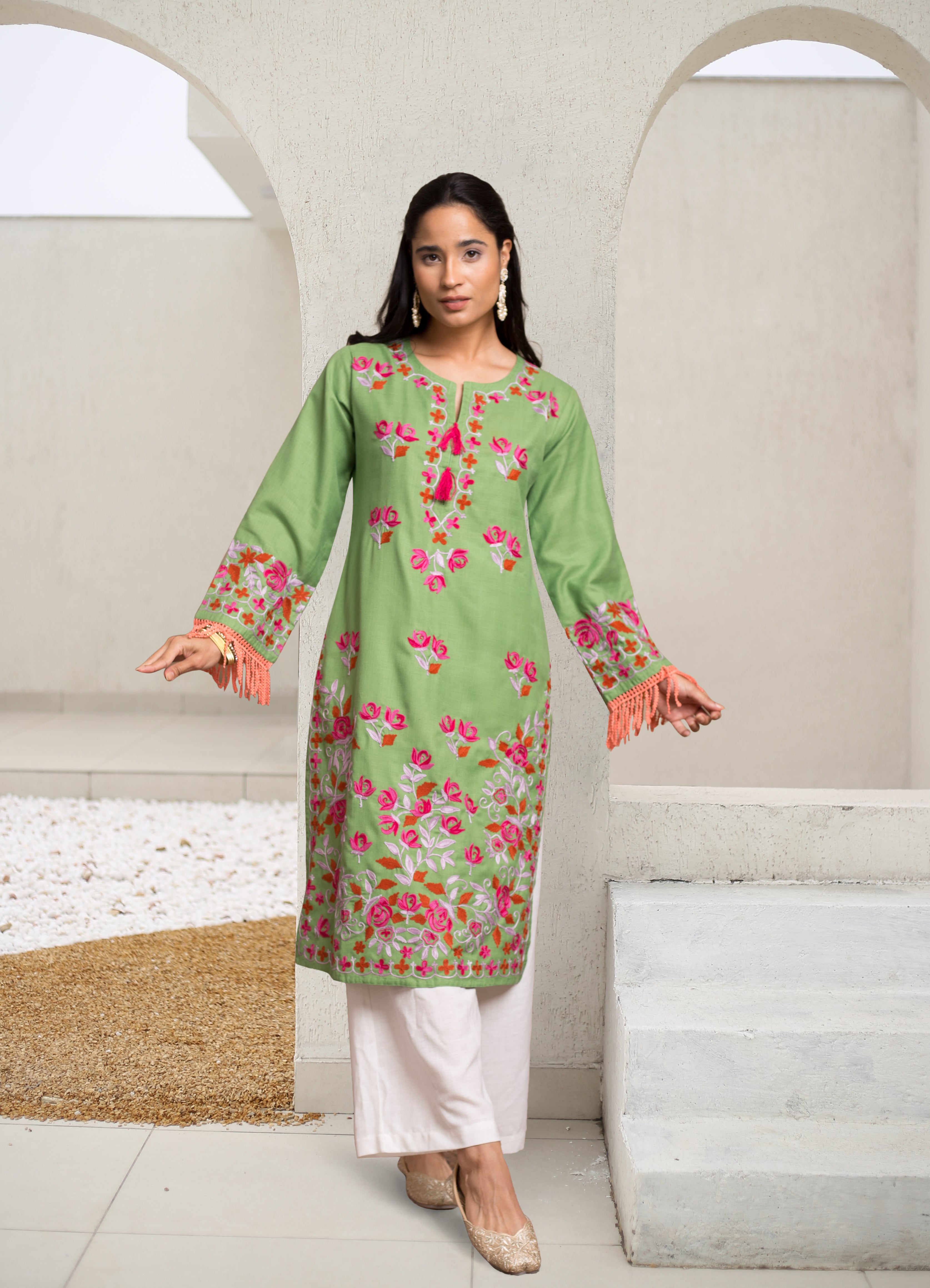 Falak Kashmiri Long Kurta - Green