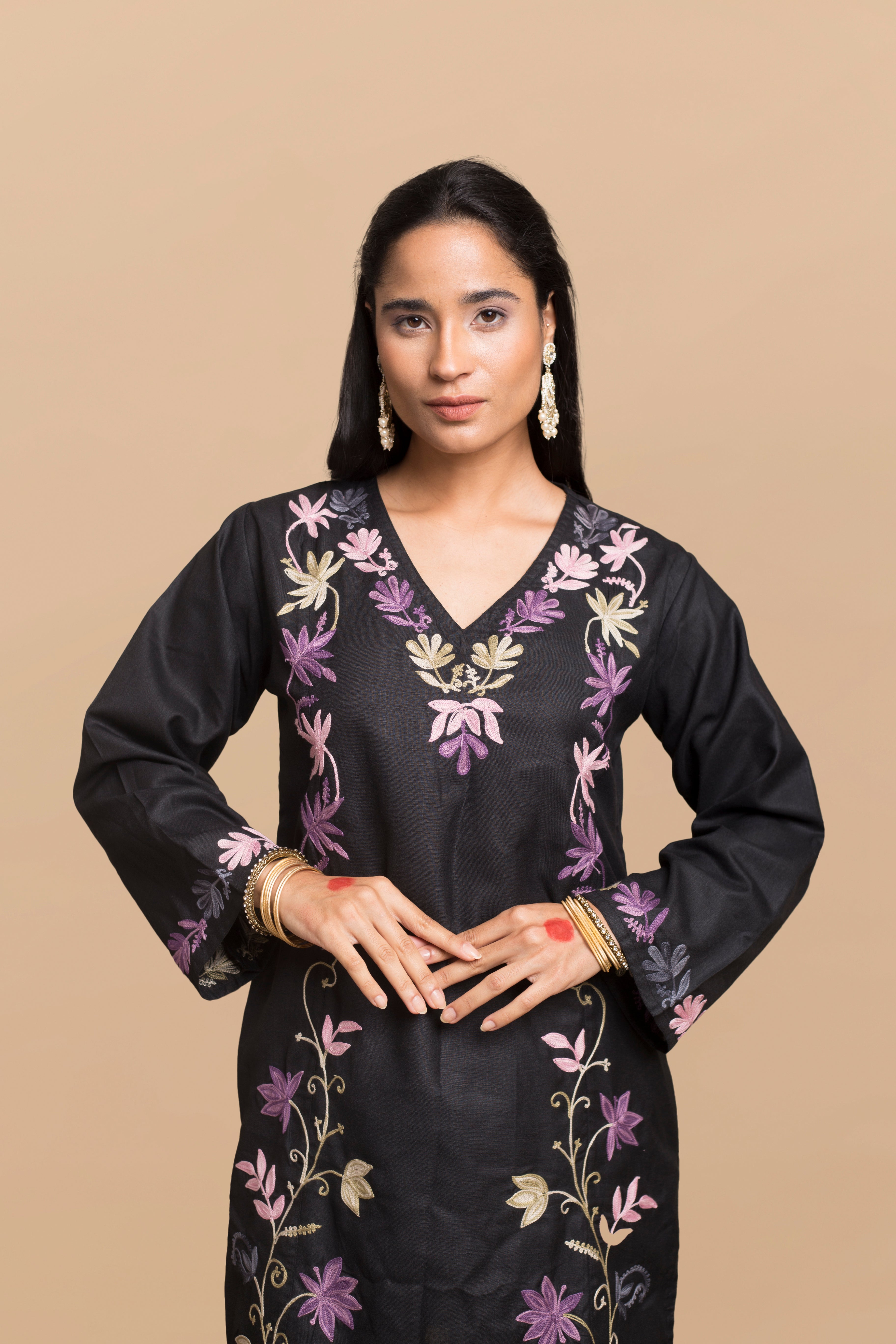 Falak Kashmiri Kurta Set  - Black