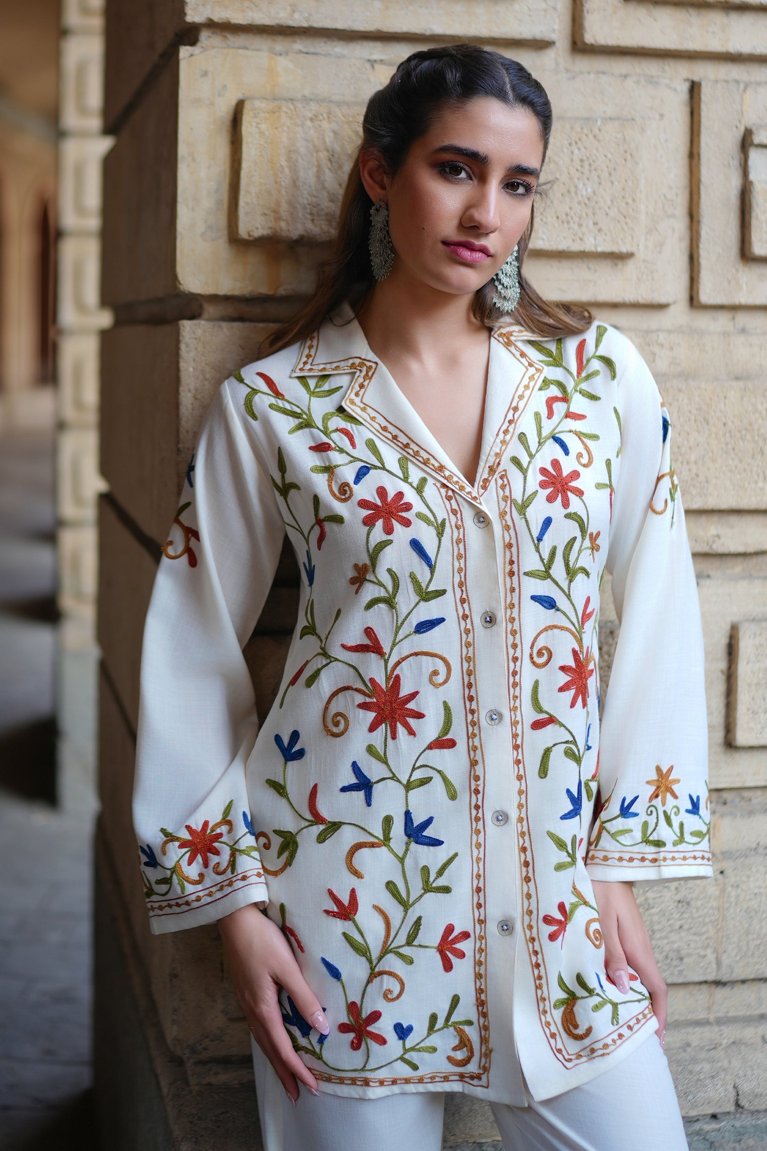 Cotton Kashmiri Aari Embroidered Kurta Set - Ivory