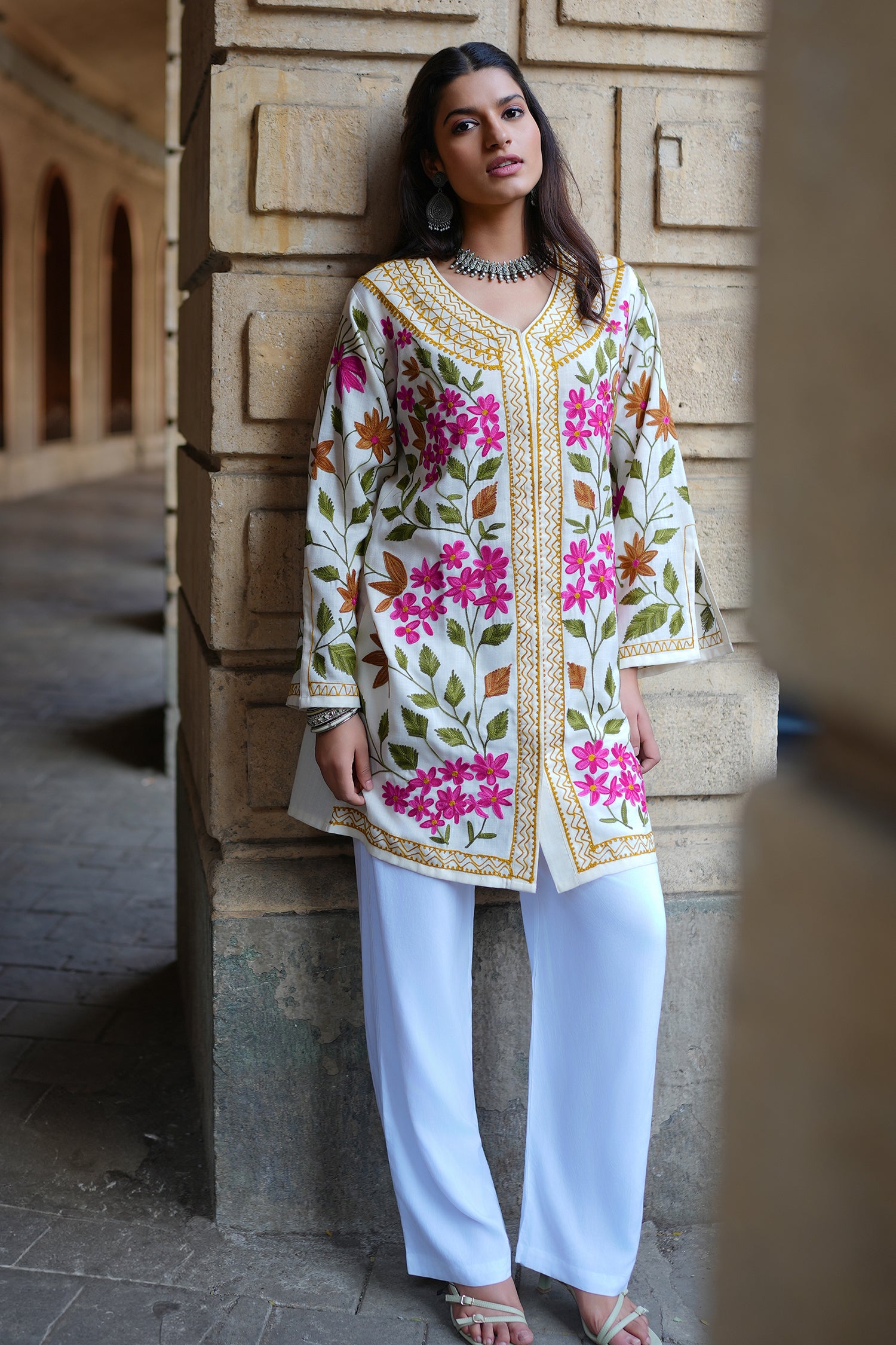 Cotton Kashmiri Aari Embroidered Jacket – Off White