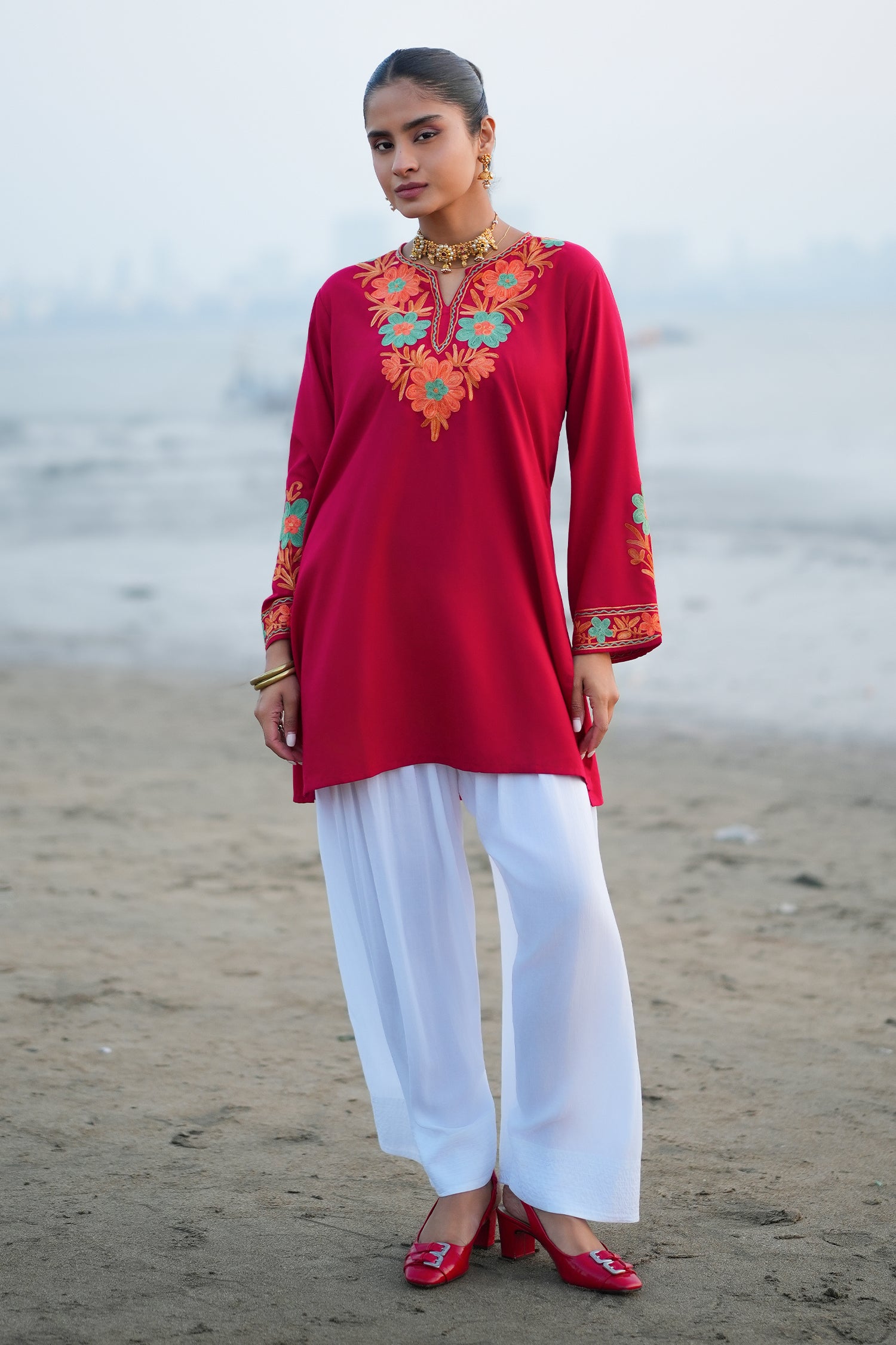 Cotton Kashmiri Aari Embroidered Short Kurta - Maroon