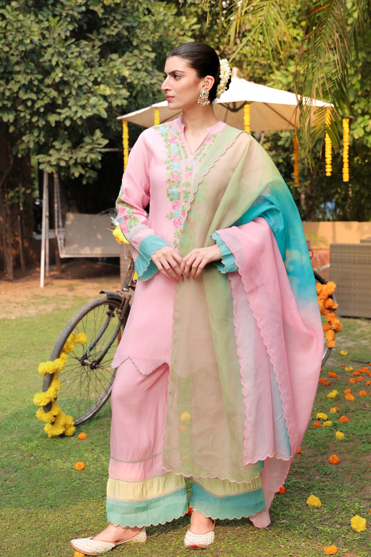 Printed Organza Dupatta in Light Pink