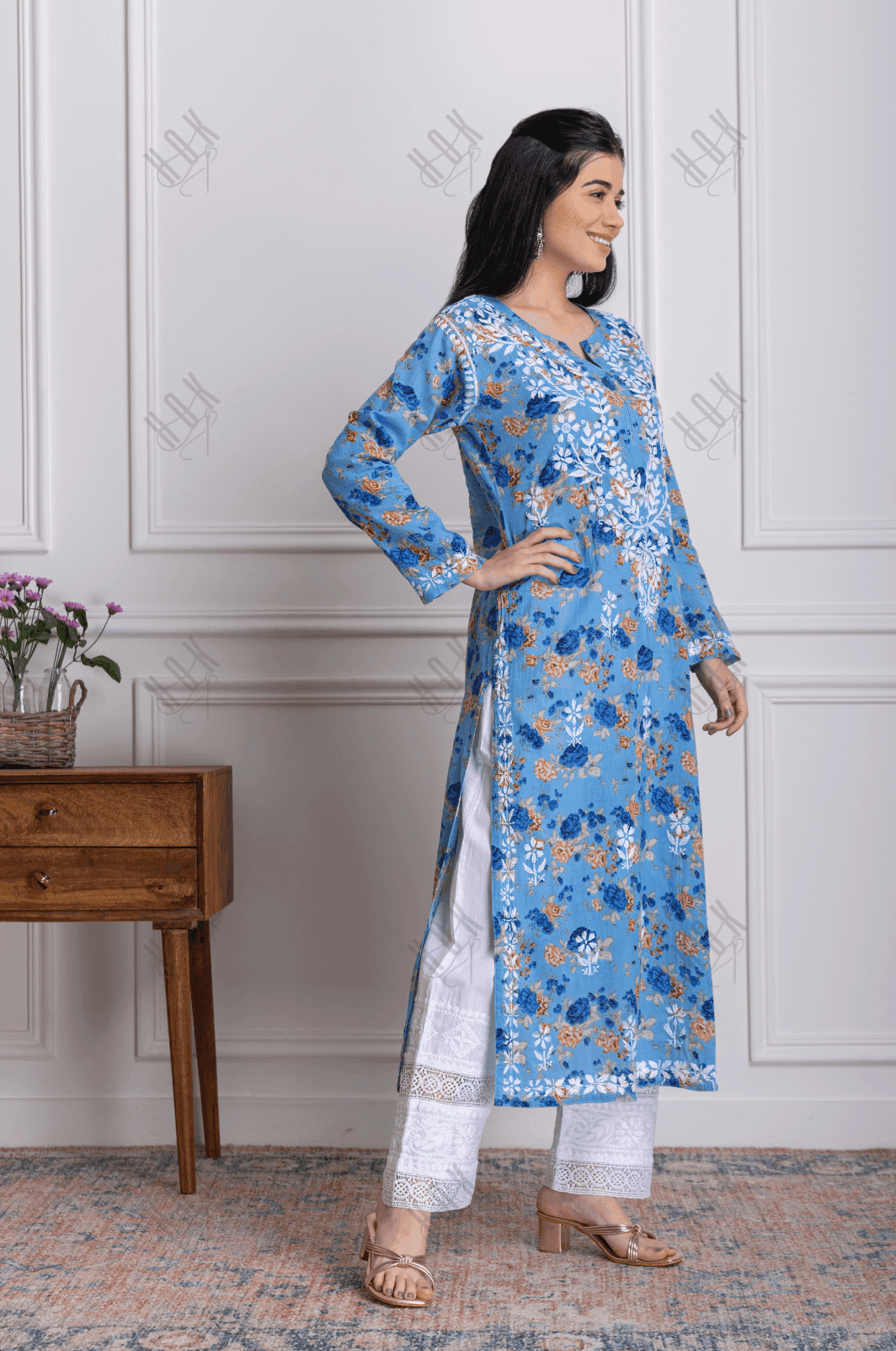 Fizaa Mul Printed Hand Embroidery Chikankari Kurta- Blue - House Of Kari (Chikankari Clothing)