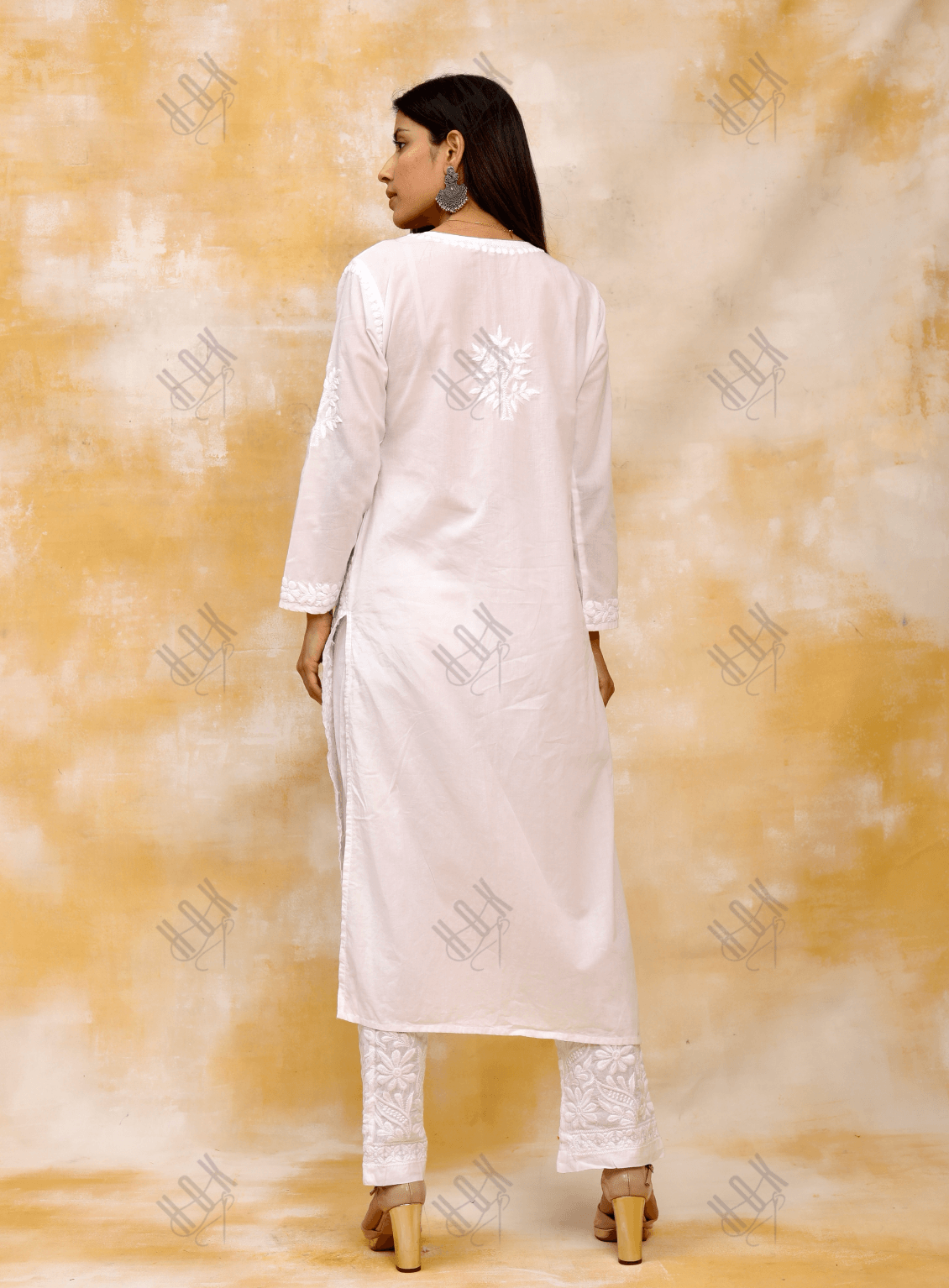 Saba chikankari Kurta in cotton White