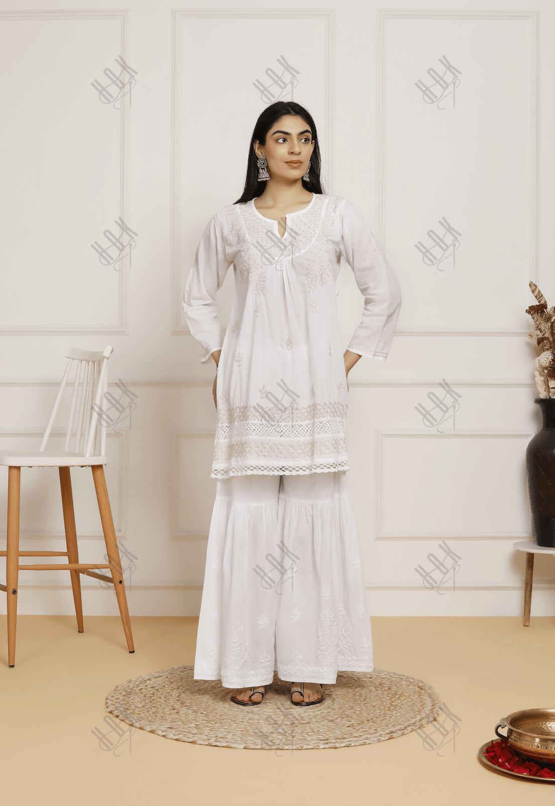 Saba Chikankari shirt kurta in cotton - White with Peach