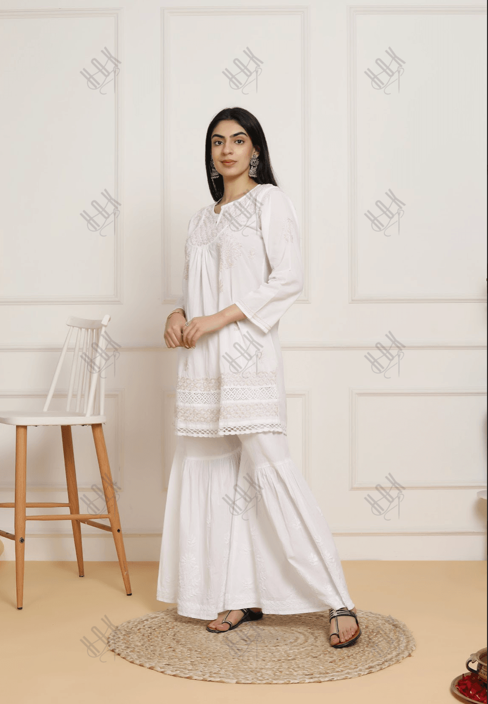 Saba Chikankari shirt kurta in cotton - White with Peach