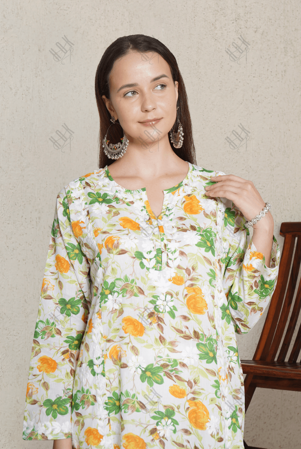 Saba Chikankari Kurta in Mul cotton in Green Floral