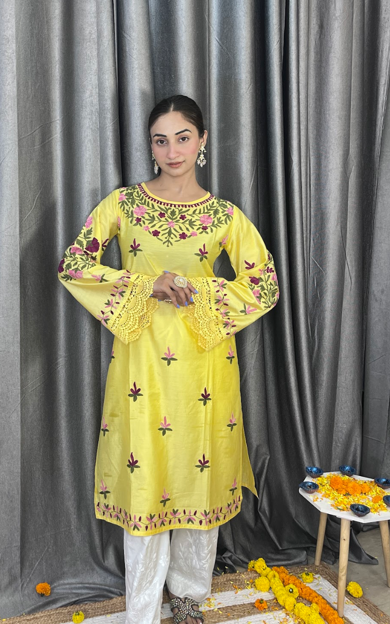 Gargi in Falak Kashmiri Long Kurta In Yellow Chanderi Silk With Aari