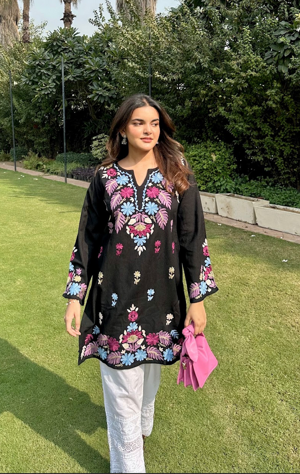 Sakshi in Woollen Kashmiri Black Kurta