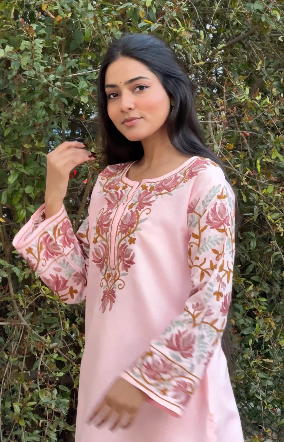 Asmeet in Kashmiri Aari Work Cotton Short Kurta – Pink