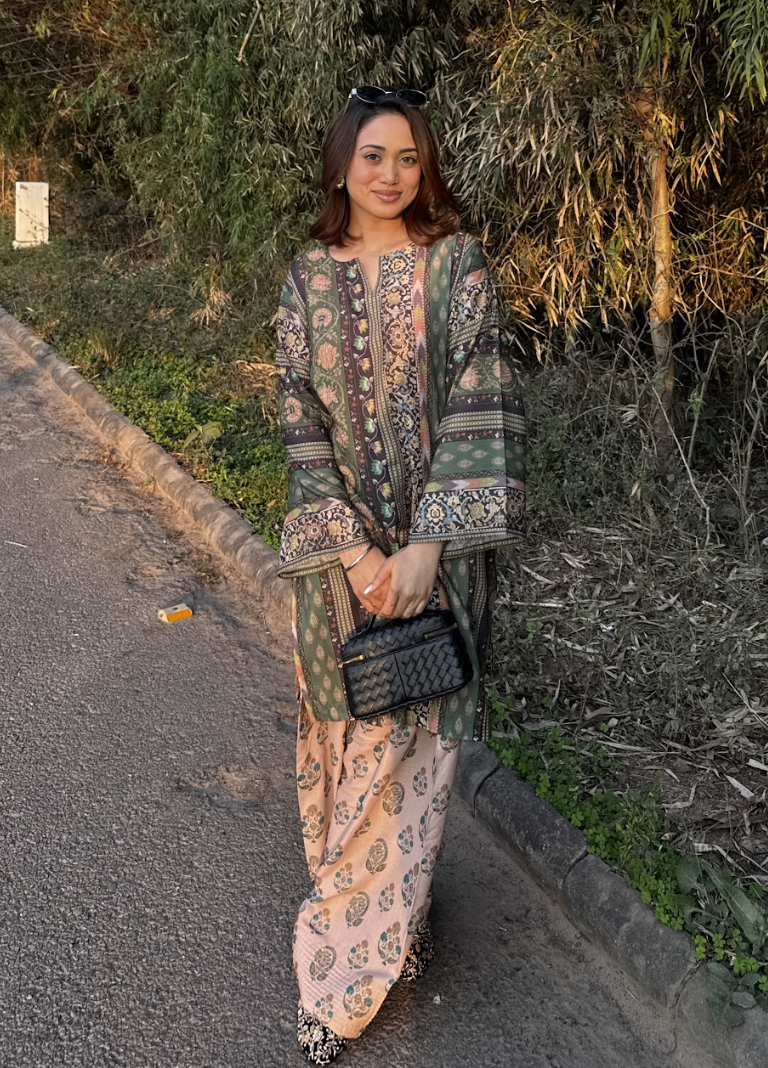 Ishita sandhu in Forest Green Printed  Lawn Cotton Co-ord Set
