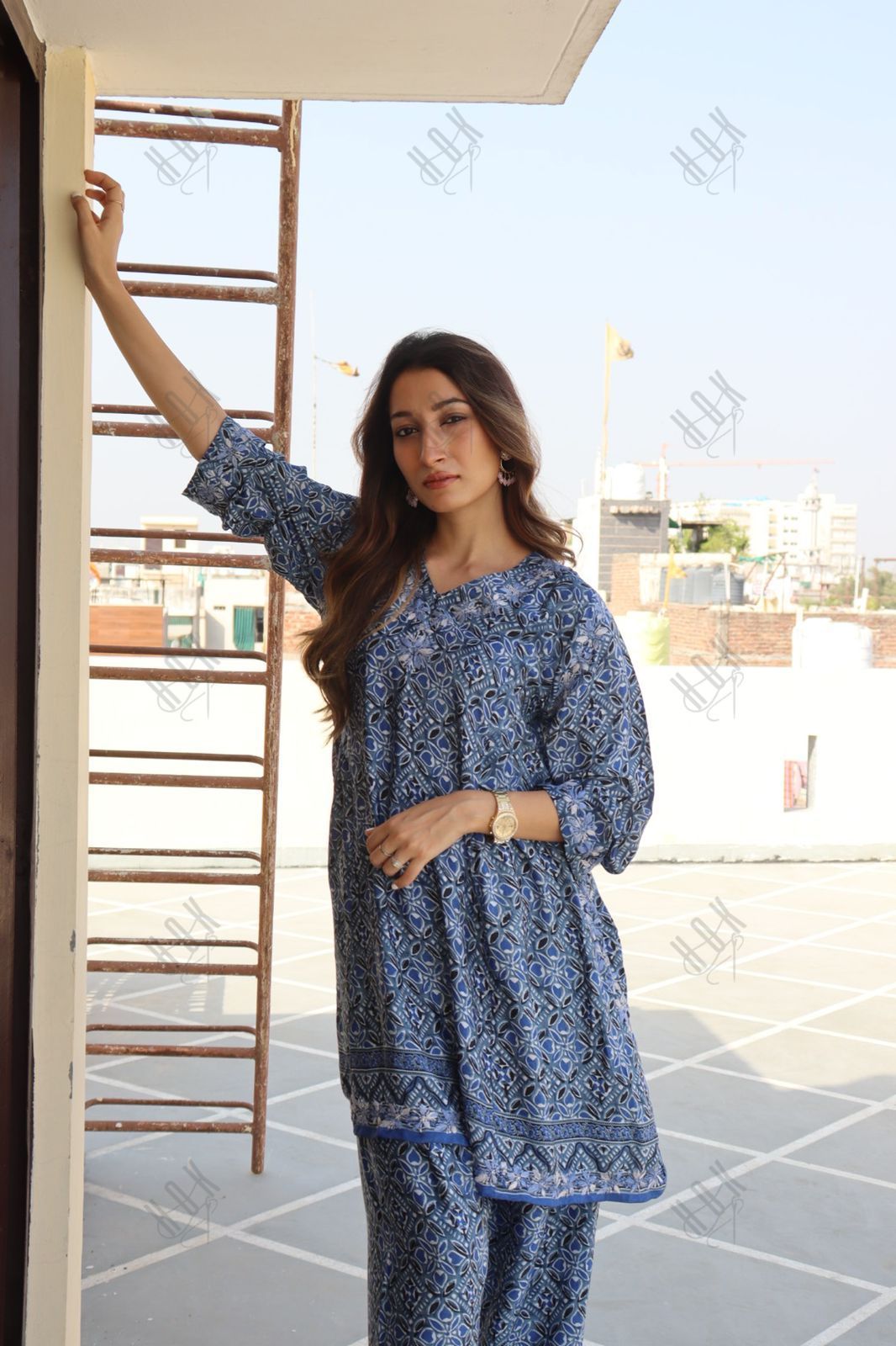 Mohi in Chikankari Co-ord Set in Polysilk for Women- Blue