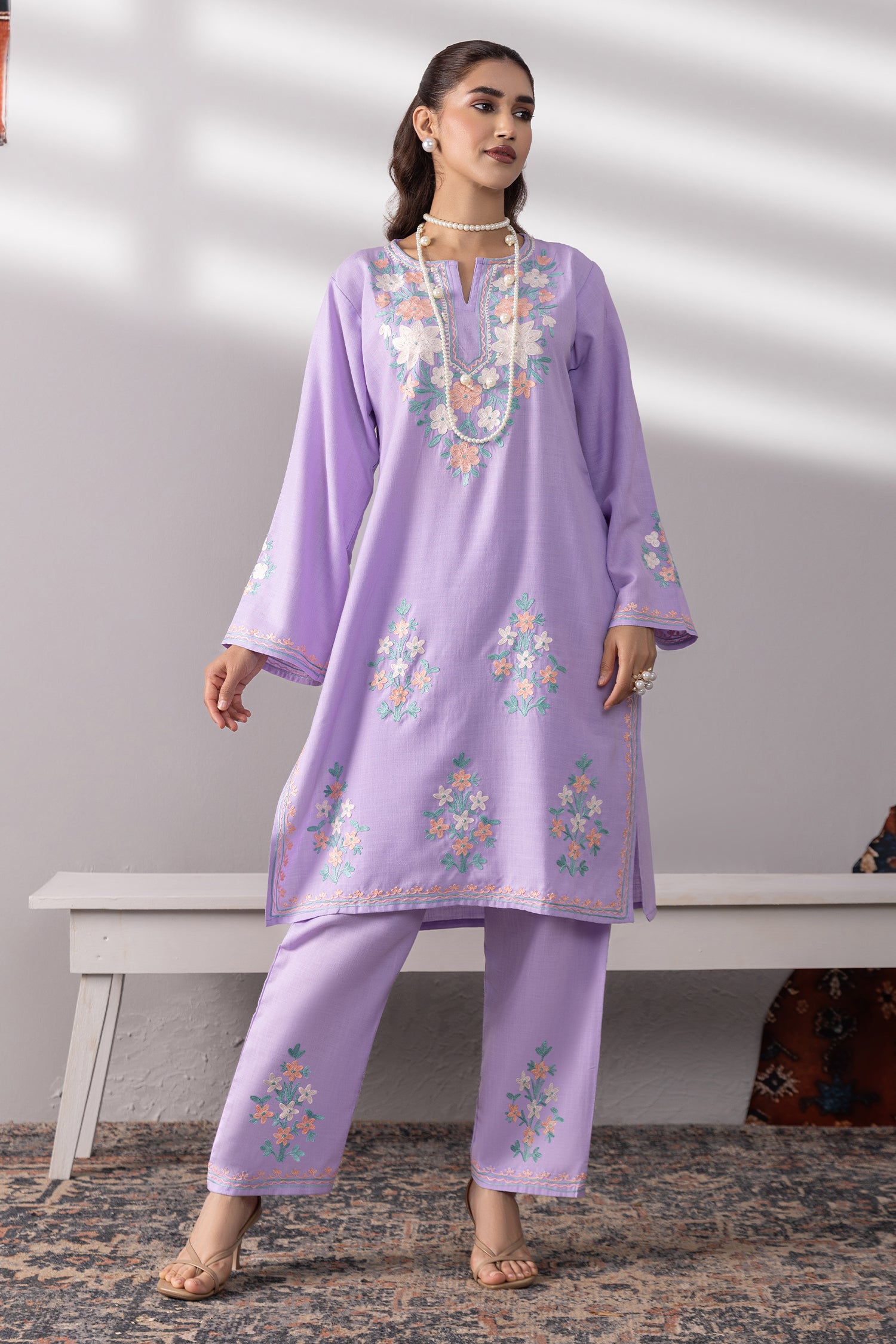 Cotton Kurta Set in Kashmiri Aari -Lavender