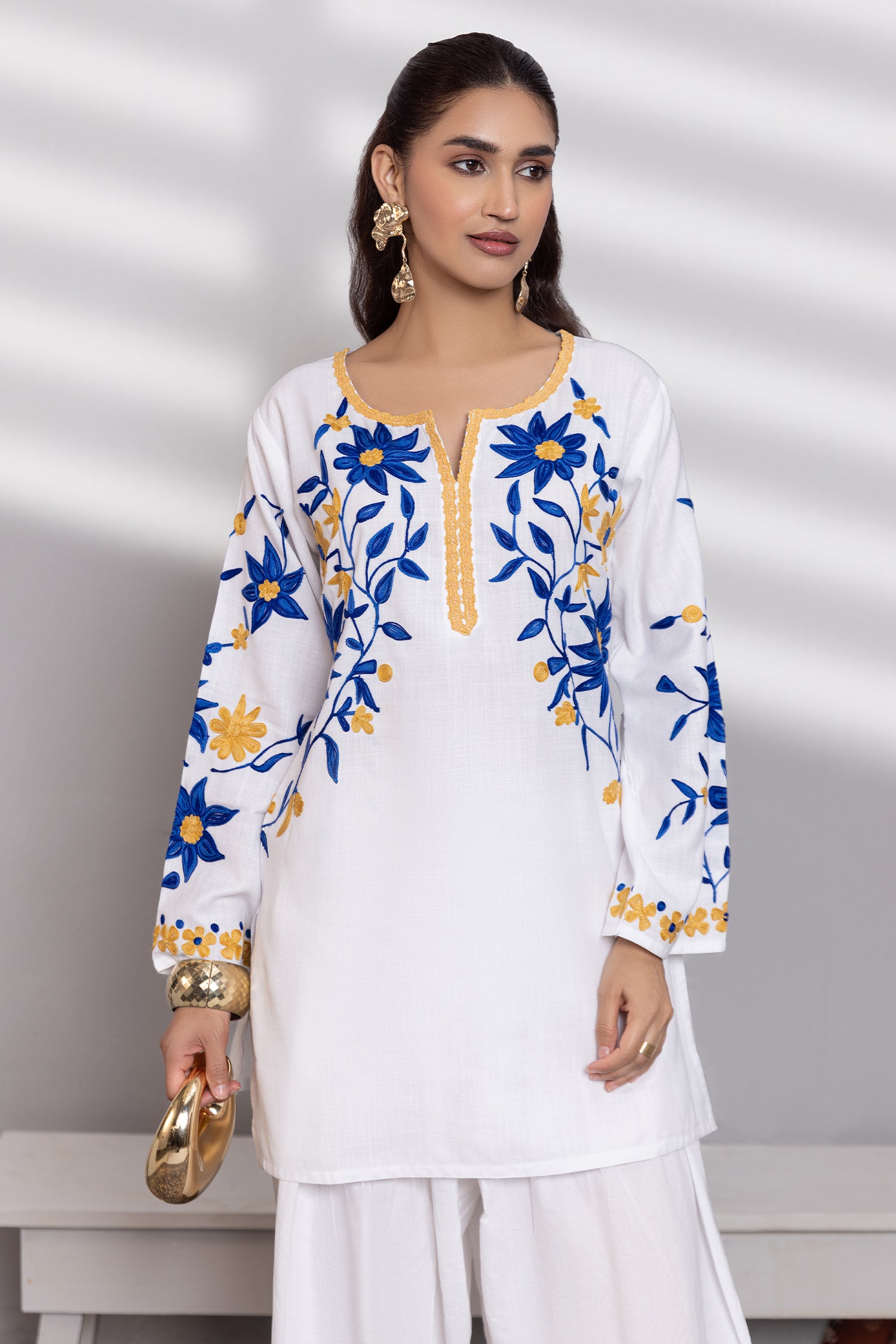 Cotton Kashmiri Aari Kurta - White