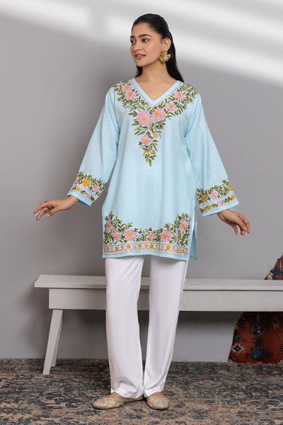 3) For the Artistic Pal: Floral Kurta Set