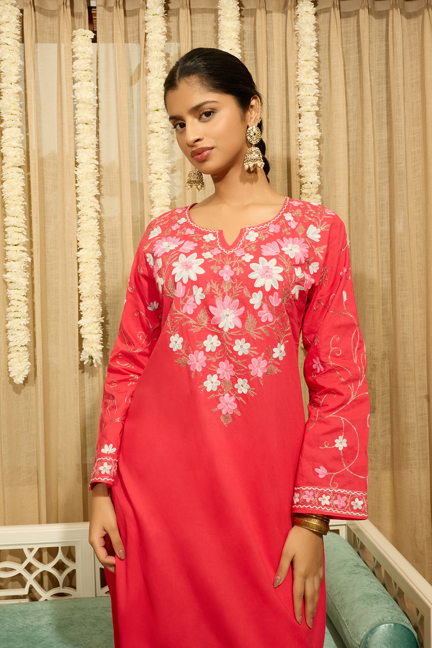 Kashmiri Aari Embroidered Kurta Set with Farsi Pants - Pink