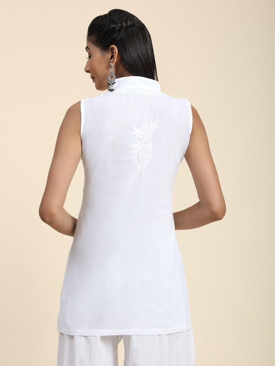 Noor Sleeveless Hand Embroidery Chikankari Printed Short Cotton Tunics-White - House Of Kari (Chikankari Clothing)