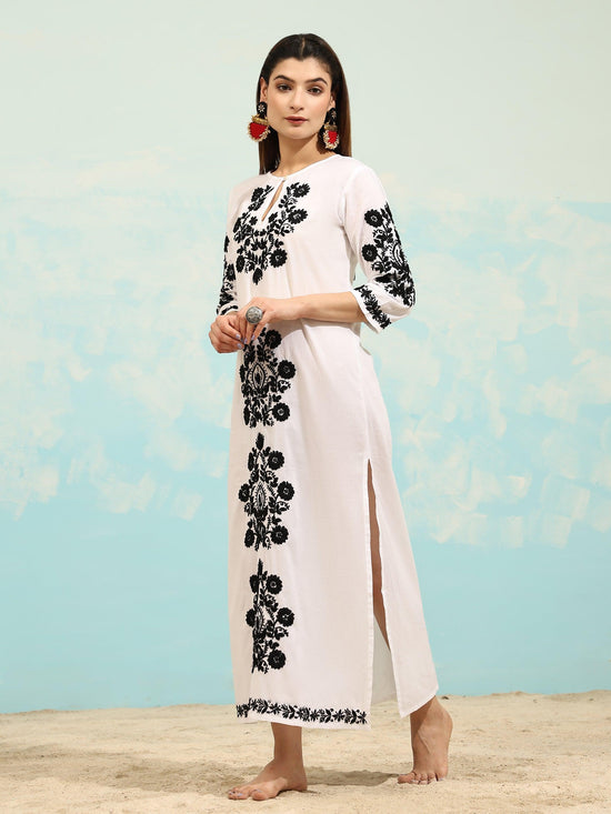 Samma Chikankari Long Kurti In Cotton For Women - House Of Kari (Chikankari Clothing)