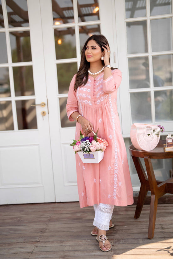 Chanderi Silk Casual Wear SEEMLY Baby Pink Embroidered Long Kurti,  Handwash, Age Group: 15-50 at Rs 650 in Pune